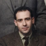 المرحلة الثانوية والسكن مع أخيه روفائيل